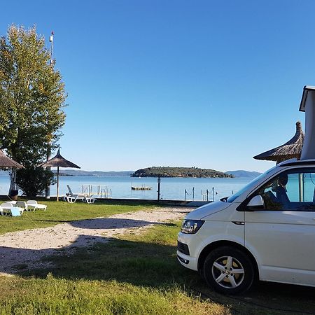 Camping Village Punta Navaccia 투오로술트라시메노 외부 사진