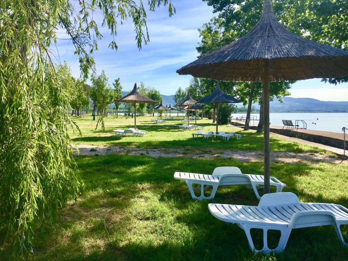 Camping Village Punta Navaccia 투오로술트라시메노 외부 사진